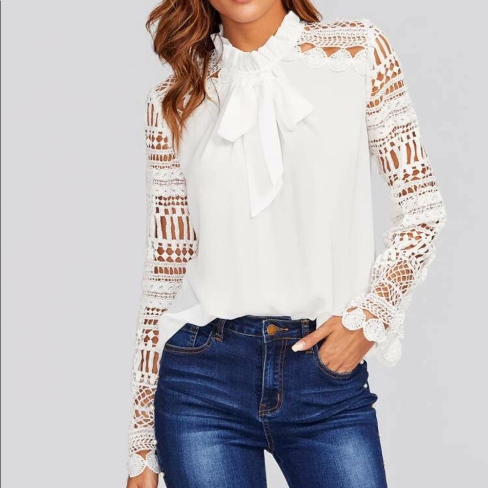 NWOT. Gorgeous statement top.